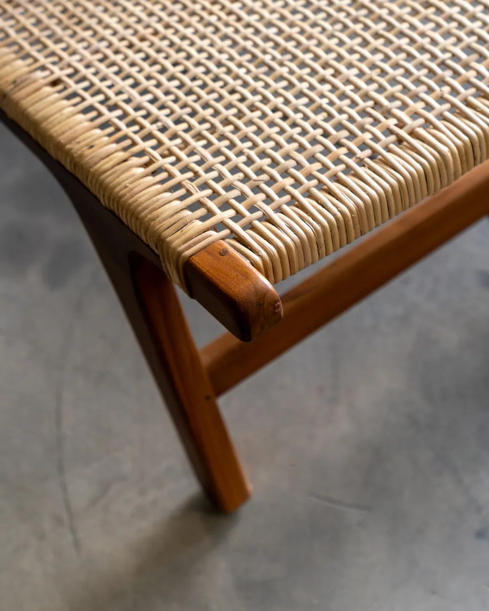 Sillón Tulus en Madera Teca y Ratán