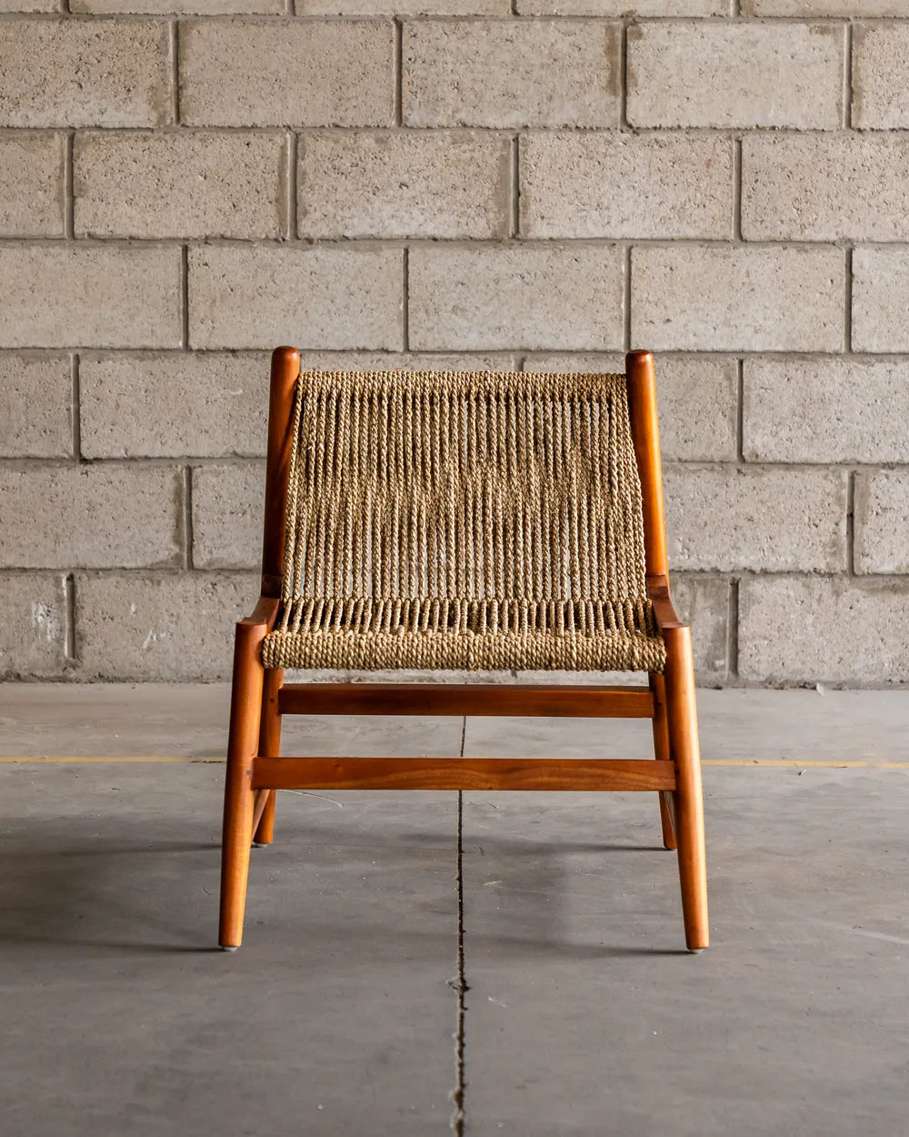 Sillón Padma en Madera Mahogany