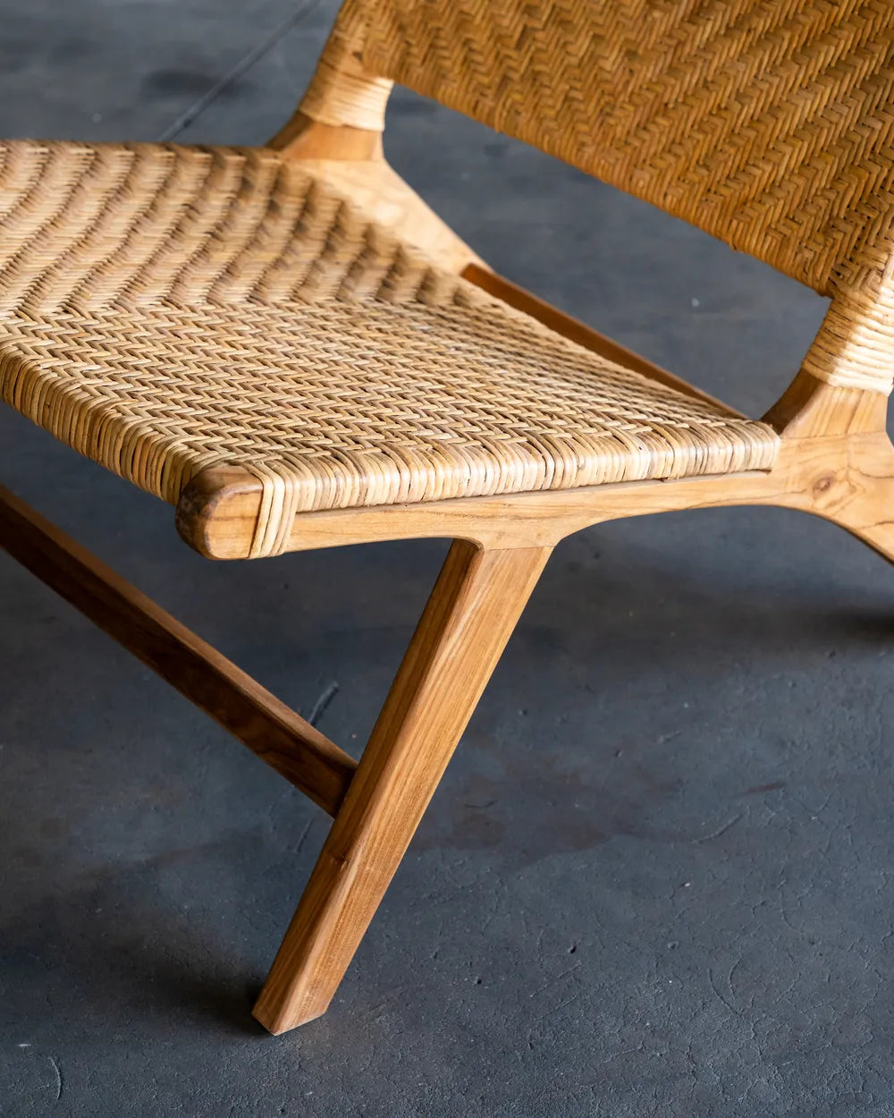 Sillón Benar en Madera Teca y Ratán