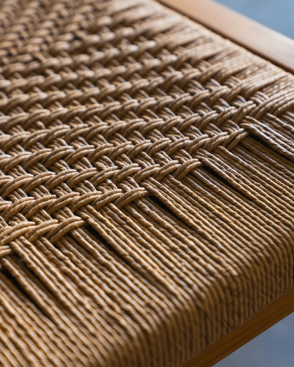 Silla con Apoyabrazos Damar en Madera Teca