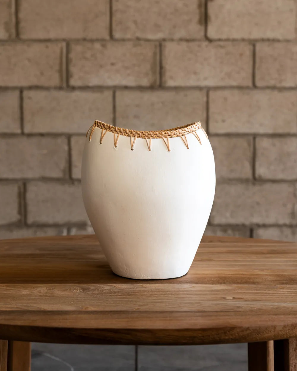 Jarrón Kamu en Terracota Blanca