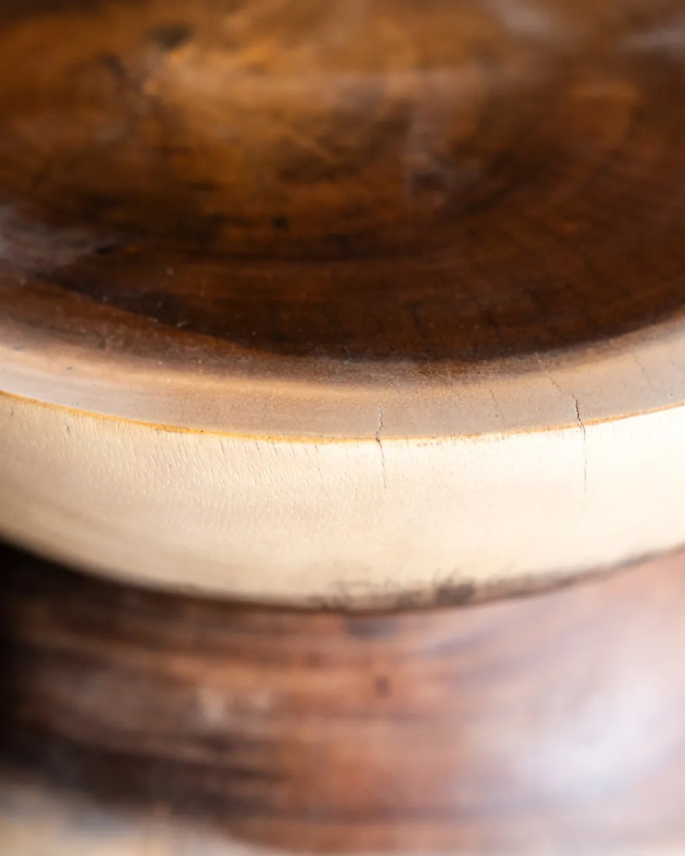 Mesa Auxiliar Roti en Madera Suar