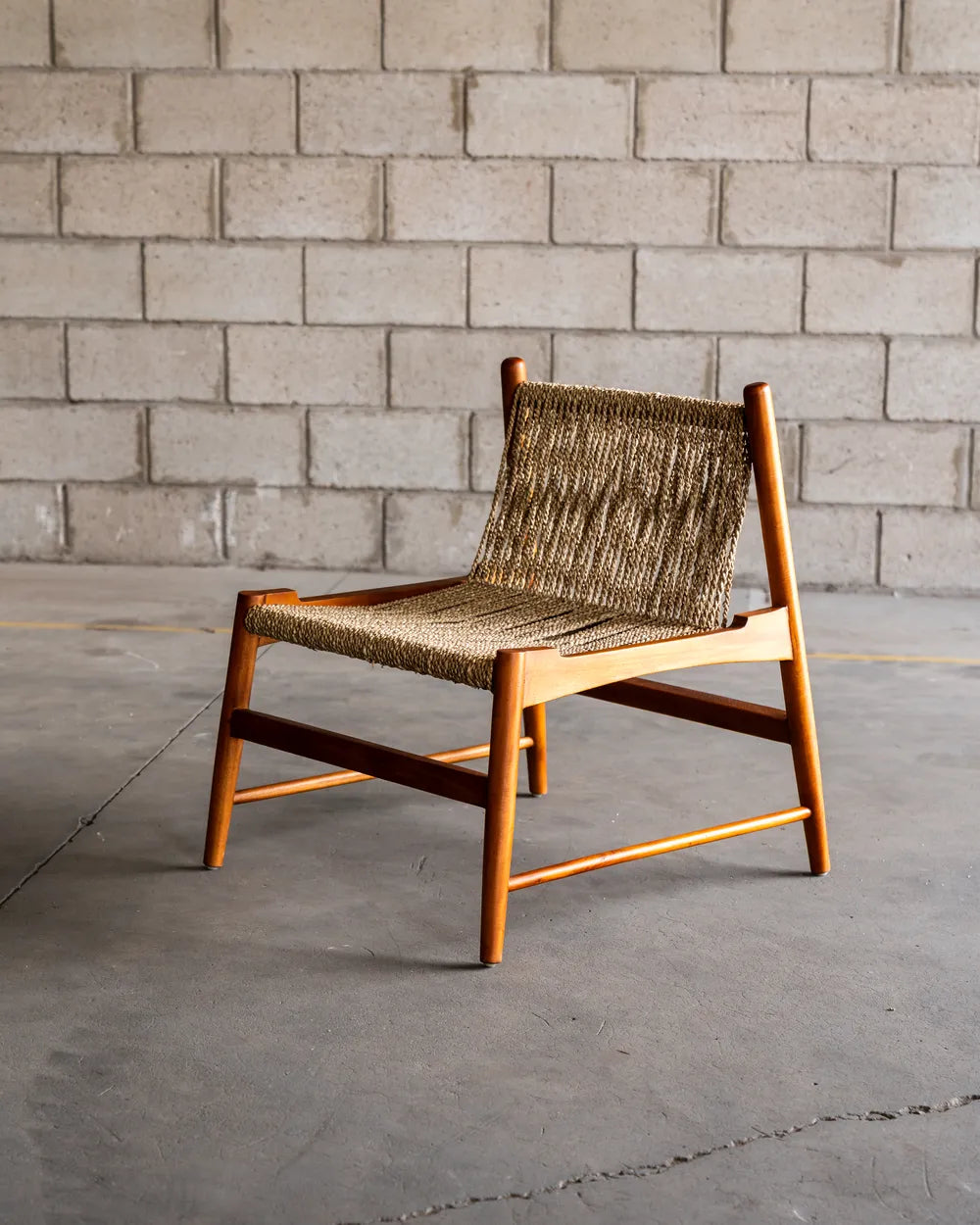 Sillón Padma en Madera Mahogany