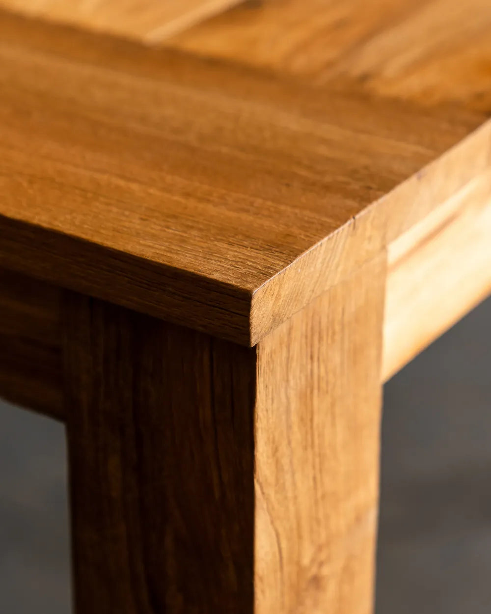 Mesa de Comedor Rotan en Madera Teca