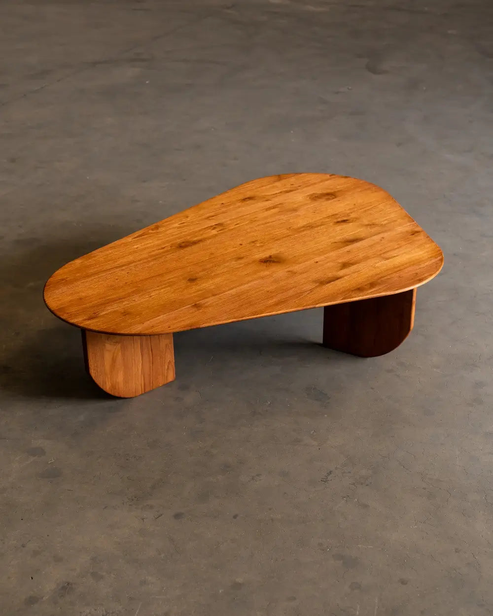 Mesa Ratona Batu en Madera Teca - Small