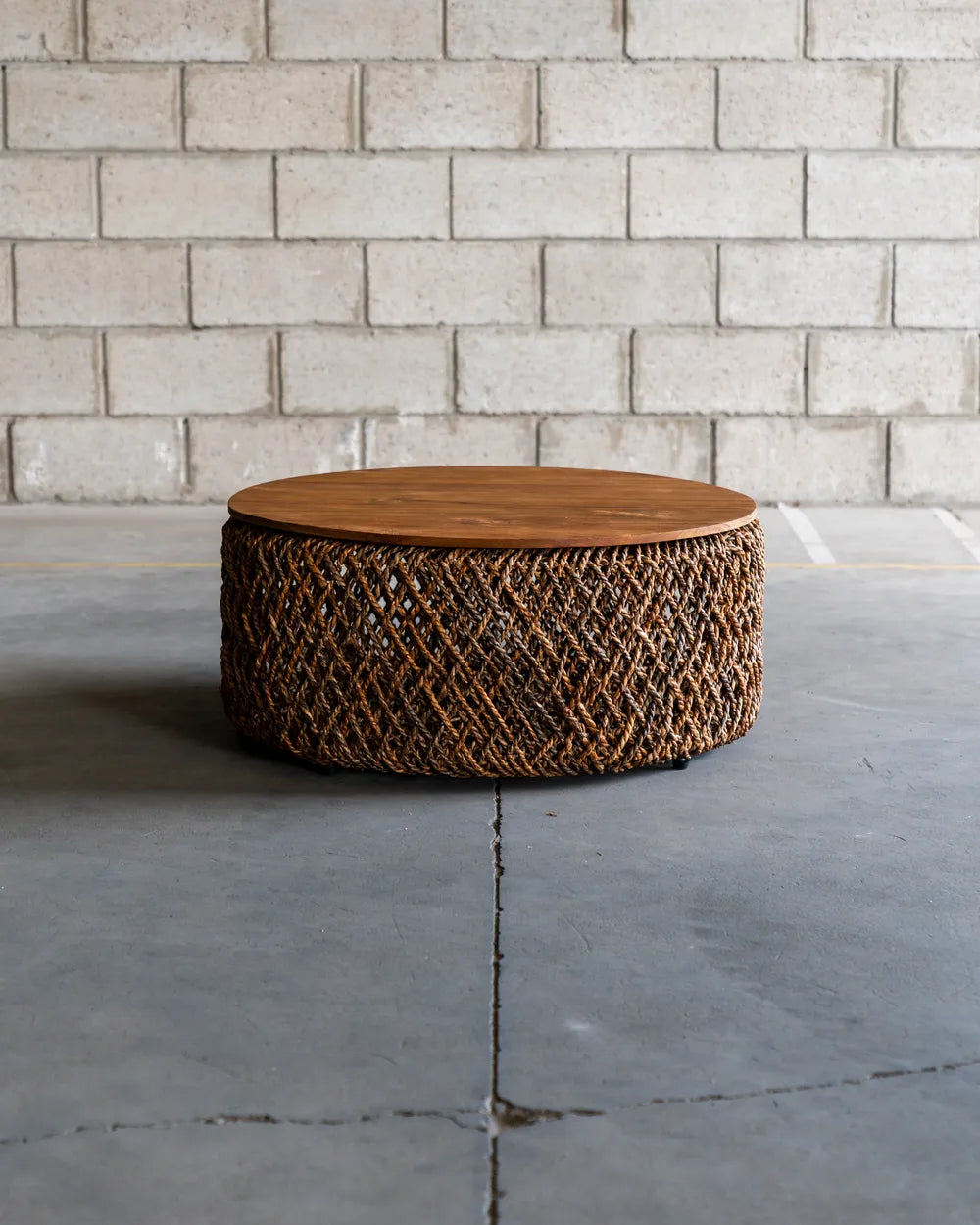Mesa Ratona Rasa en Madera Rústica