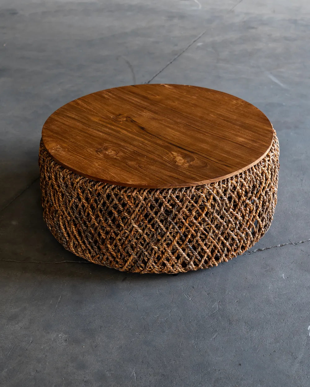Mesa Ratona Rasa en Madera Rústica