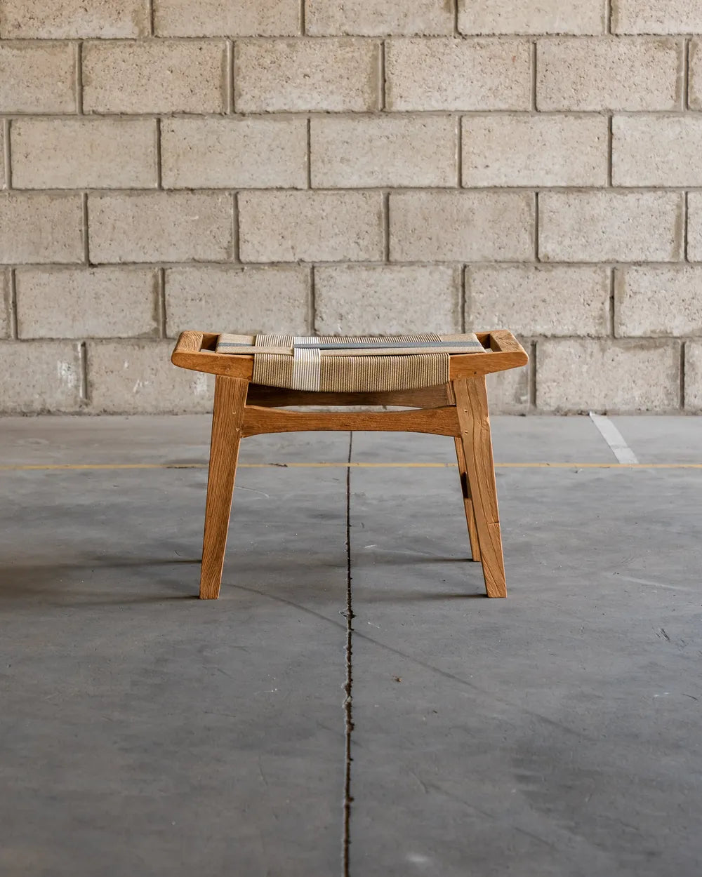 Banco Tua en Madera Teca y Mimbre