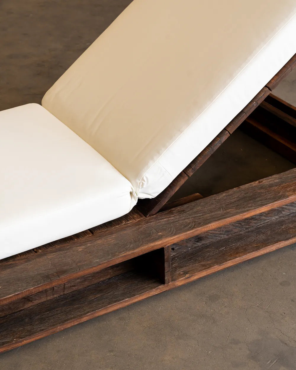 Reposera Mereka Individual en Madera Teca